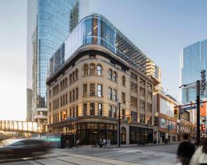2 Queen Street West